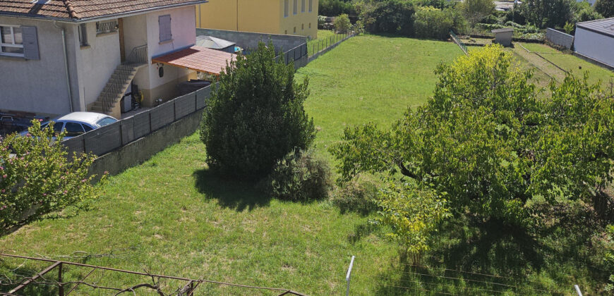 Réf : TV1597,Maison à rénover avec grand terrain à St Rambert d&rsquo;Albon,26140