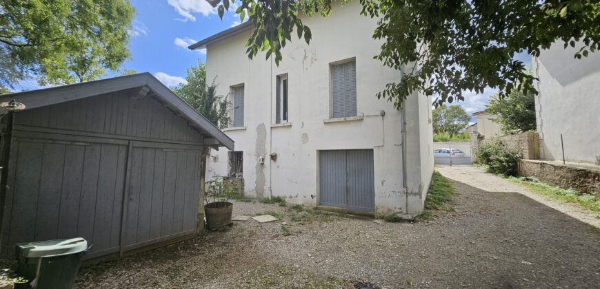 Réf : 1594,À VENDRE   Charmante Villa T4 de 122 m2 avec sous-sol complet et terrain arboré de 665 m2 !,26140