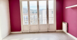 Réf : en cours,Appartement T3 55m2 avec balcon – Centre Roussillon,38150