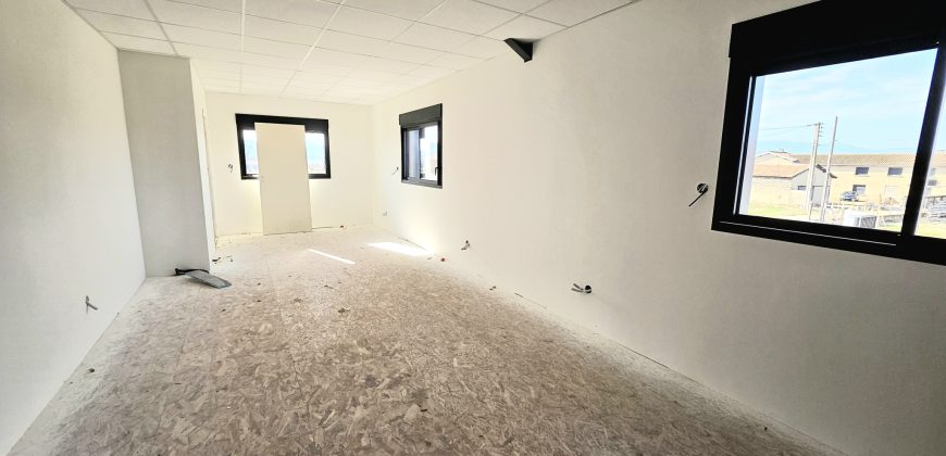 Réf : 658-2,Bureau de 32 m2 à louer sur Anneyron,26140