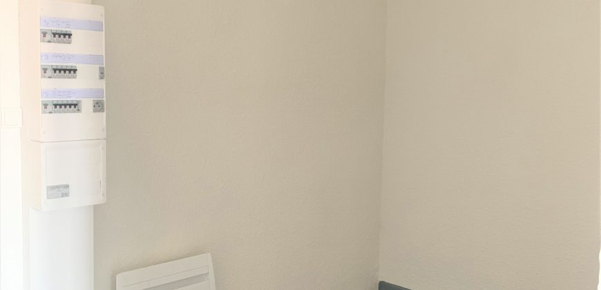 Réf : 167,Appartement T2 à Saint-Rambert-D&rsquo;Albon dans quatier calme,26140