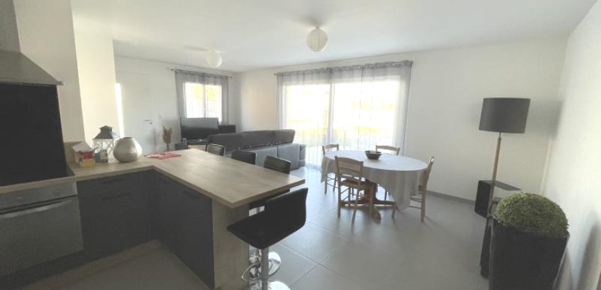Réf : G508-2,Villa plain pied T4,26140