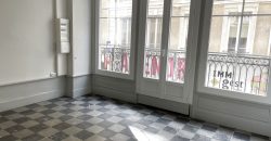 Réf : 549-A2-1G,Studio avec balcon,07100