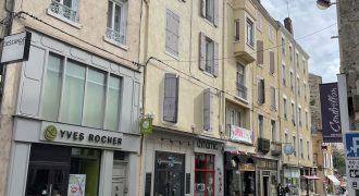 Réf : 549-A2-1G,Studio avec balcon,07100