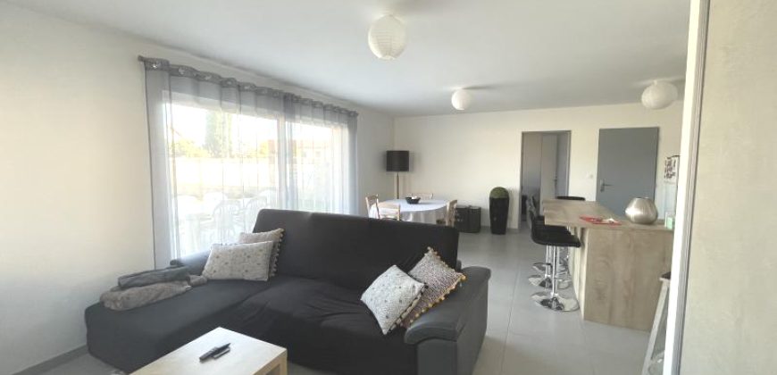 Réf : G508-2,Villa plain pied T4,26140