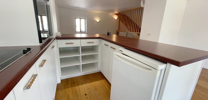 Réf : G227-1,T2 DUPLEX CENTRE ST RAMBERT,26140