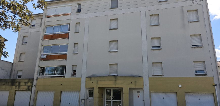 Réf : G665,Appartement T2,38550