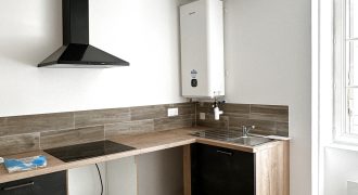 Réf : G553-A04,Appartement T3 avec balcon,07100