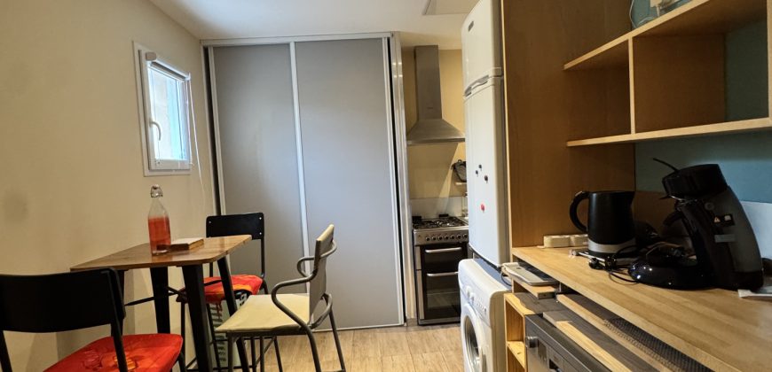 Réf : G670,Appartement T3 meublé de  51.9m2,07340