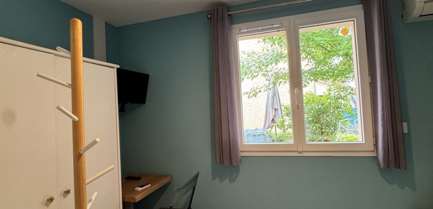 Réf : G670,Appartement T3 meublé de  51.9m2,07340