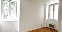 Réf : G553-A04,Appartement T3 avec balcon,07100