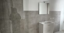 Réf : G553-A01,Appartement T1 Bis avec balcon,07100