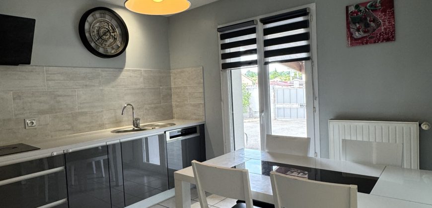 Réf : TV1625,Maison T5 Plain pied,26140