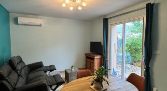 Réf : G670,Appartement T3 meublé de  51.9m2,07340