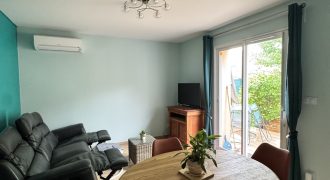 Réf : G670,Appartement T3 meublé de  51.9m2,07340