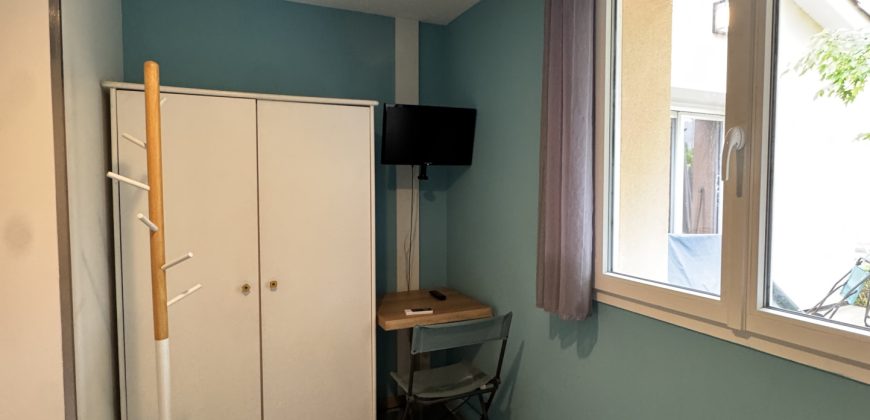 Réf : G670,Appartement T3 meublé de  51.9m2,07340