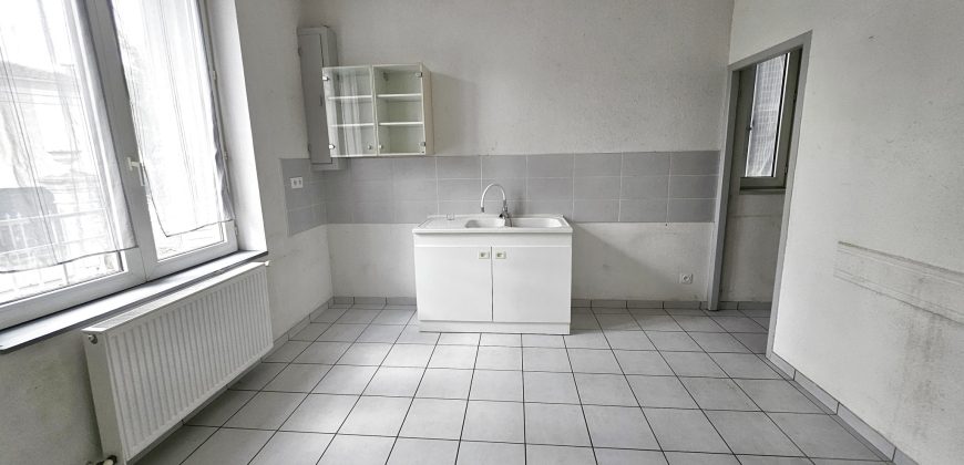 Réf : 1594,À VENDRE   Charmante Villa T4 de 122 m2 avec sous-sol complet et terrain arboré de 665 m2 !,26140