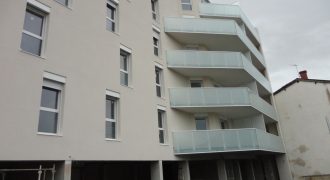 Réf : G513-102,Appartement T3,26140