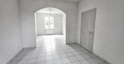 Réf : 1594,À VENDRE   Charmante Villa T4 de 122 m2 avec sous-sol complet et terrain arboré de 665 m2 !,26140