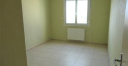 Réf : G333,Appartement T4 à louer centre Saint Rambert d&rsquo;Albon loyer avec chauffage compris,26140