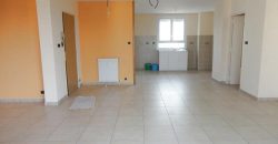Réf : G333,Appartement T4 à louer centre Saint Rambert d&rsquo;Albon loyer avec chauffage compris,26140