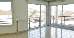 Réf : G361, Appartement T3 avec terrasse et garage,26140