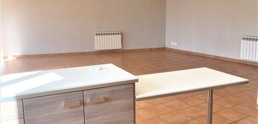 Réf : G463, ANNEYRON T3 RDC – GARAGE,26140
