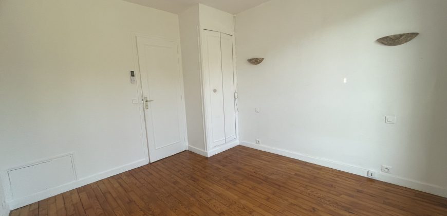 Réf : G442,Maison de village T3 avec Jardin,26210