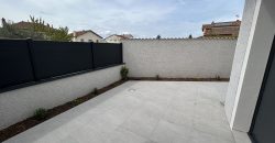 Réf : G570-C,Villa T3 de plain pied,26140