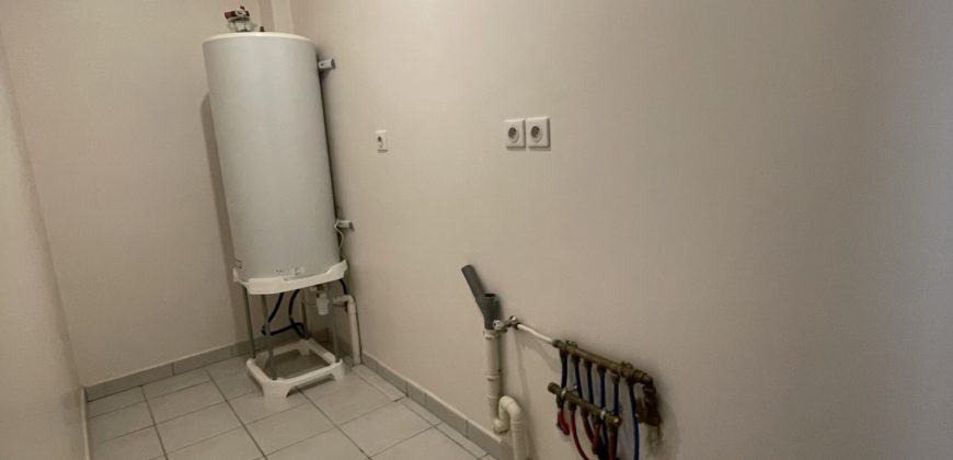Réf : G251,Appartement T4,26210