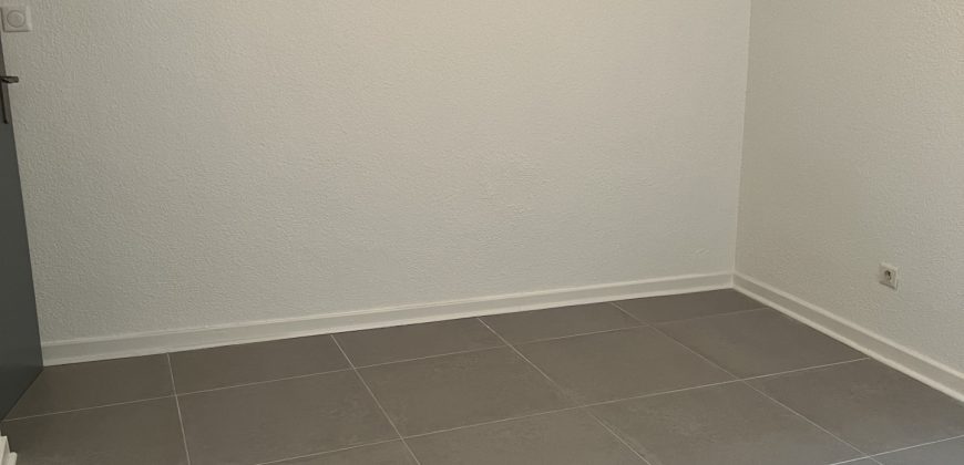 Réf : G528-6,Bel Appartement T3 à Saint-Uze,26240