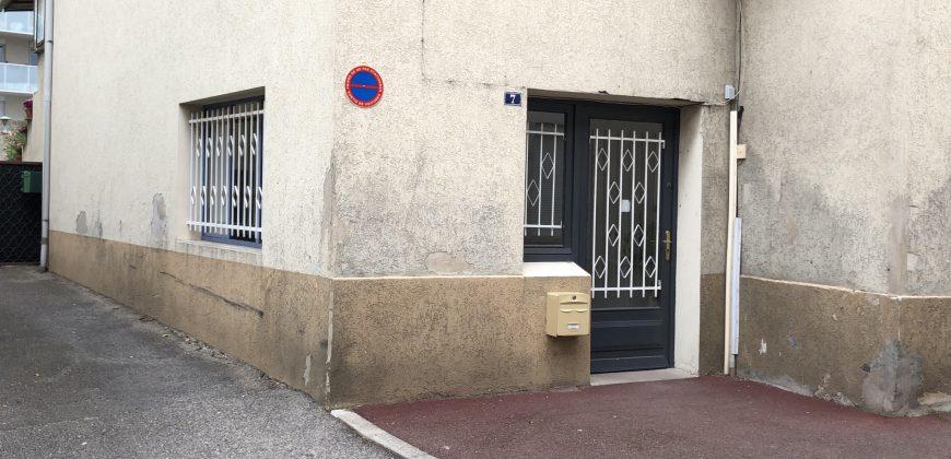 Réf : G262,Local commercial,26140