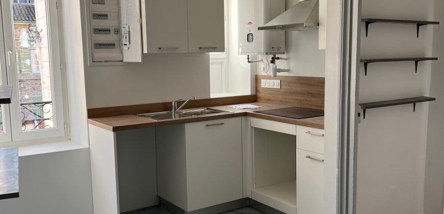 Réf : G549-A5,Appartement T4 rénové,07100