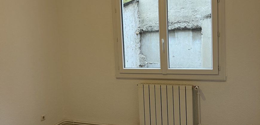 Réf : G528-6,Bel Appartement T3 à Saint-Uze,26240