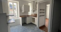Réf : G549-A5,Appartement T4 rénové,07100