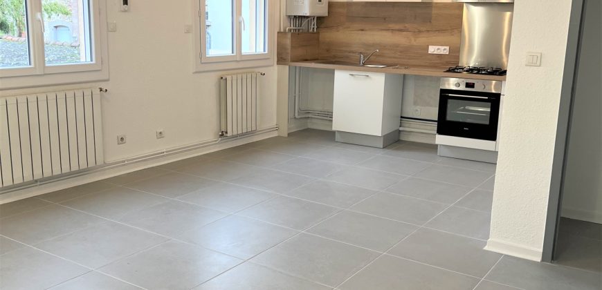 Réf : G528-6,Bel Appartement T3 à Saint-Uze,26240